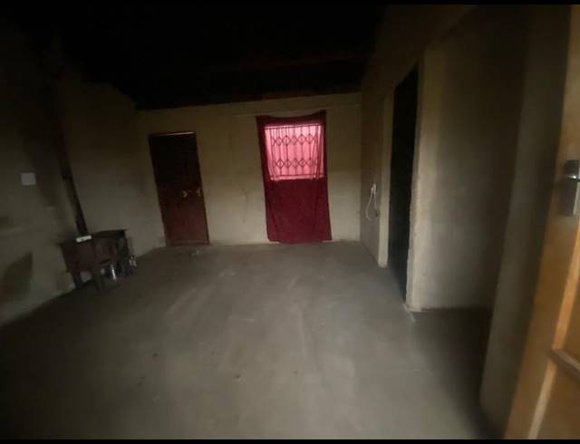 2 BEDROOM HOUSE FOR SALE IN PALM RIDGE EXT 2